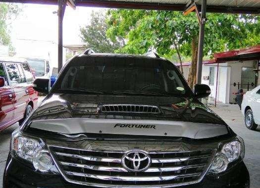 2015 Toyota Fortuner V 4x4 AT for sale 