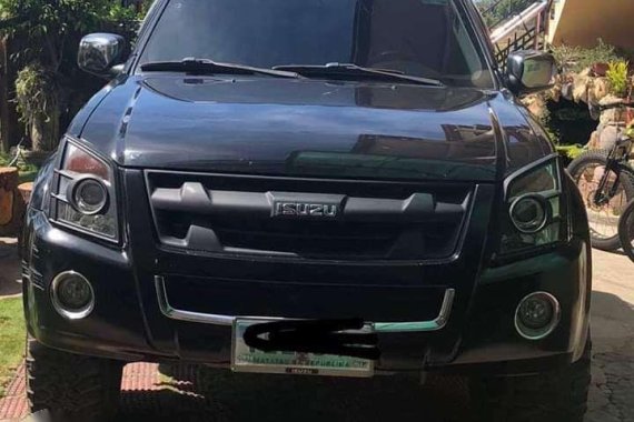 ISUZU D-MAX 4x2 2010 model for sale 