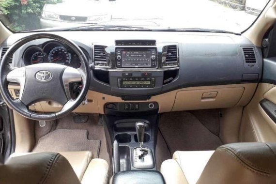 2014 Toyota Fortuner V for sale