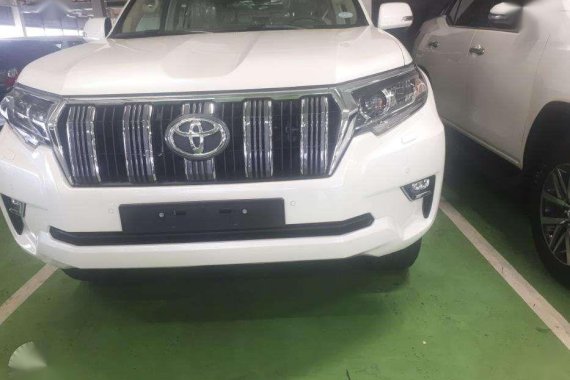 Toyota Land Cruiser 200 2019 brand new