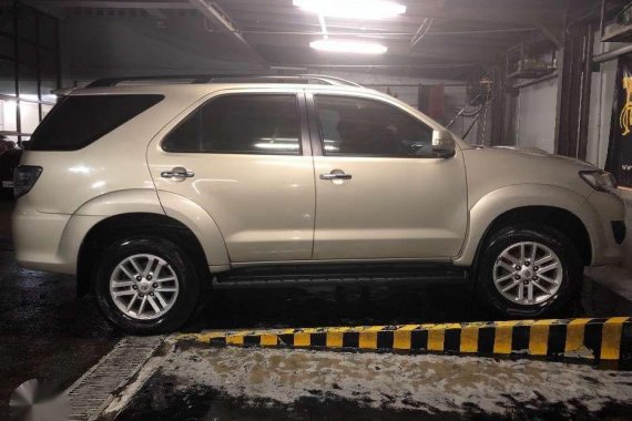 Toyota Fortuner 2013 4x2 DIESEL Automatic for sale 