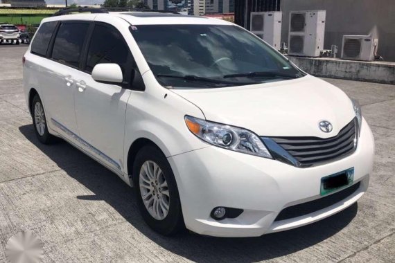 2013 Toyota Sienna XLE for sale 