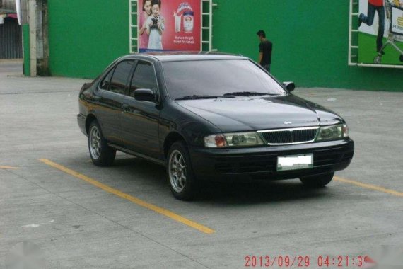 Nissan Sentra sedan model 1999 for sale