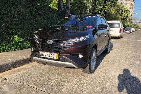 2018 Toyota Rush G - Like new - Bordeaux Mica