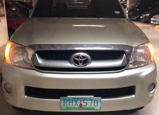 Toyota Hilux 4x2 2010 for sale 