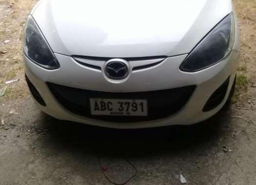 2015 model Mazda 2 for sale