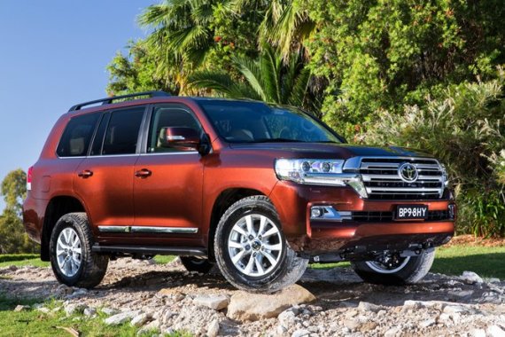 Brand New 2019 Toyota Land Cruiser for sale in Pila 