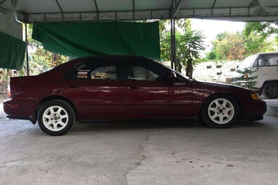 Selling 1994 Honda Accord Manual Trans