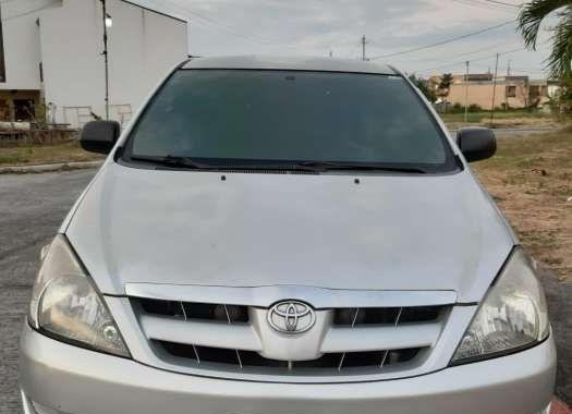 Toyota Innova 2005 E MT Diesel