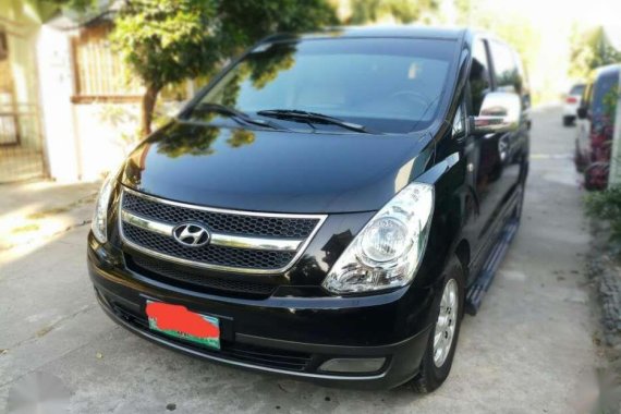 Hyundai Grand Starex 2009 AT for sale 