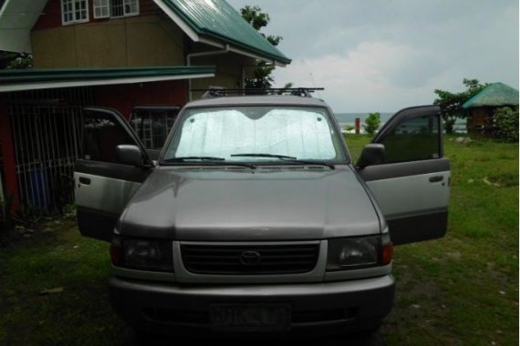 1999 Toyota Revo for sale