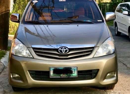 2011 Toyota Innova G AT for sale