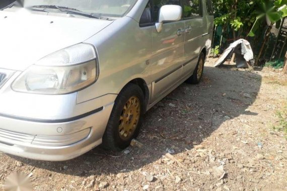 Like new Nissan Serena for sale