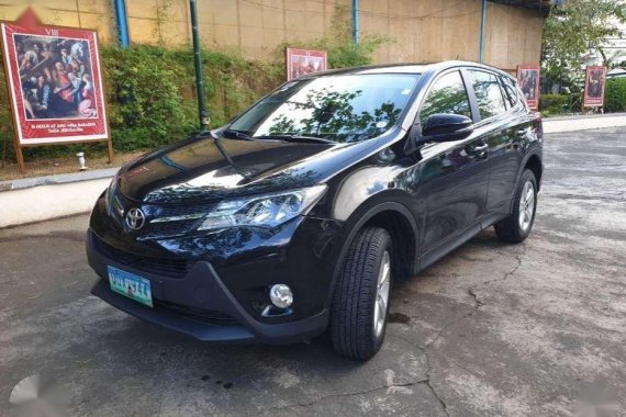 2013 Toyota RAV4 4x2 Automatic for sale 