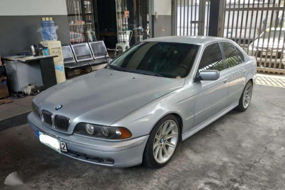 Like New BMW 528i for sale