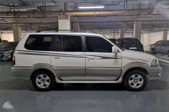 2004 Toyota Revo for sale