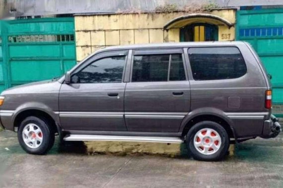 Toyota Revo manual 1999 for sale
