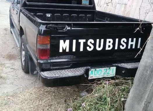 Well kept Mitsubishi L200  Pickup for sale
