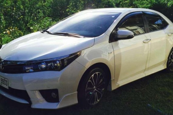Toyota Corolla Altis 2.0 2015 for sale