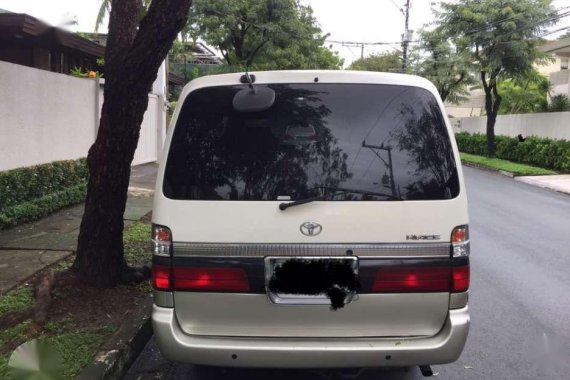 Toyota Hiace 2000 model for sale