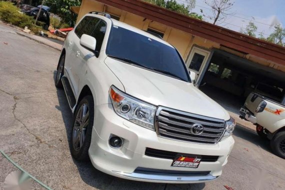 Toyota Land Cruiser 200 Diesel Automatic Dubai 2011