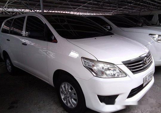 Toyota Innova 2015 MT for sale