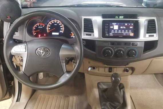 2013 TOYOTA Hilux 2.5 4x2 G Diesel MT