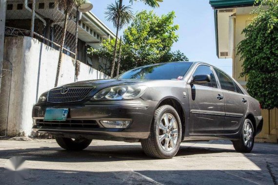 TOYOTA Camry 2005 Gray 2.4V AT for sale