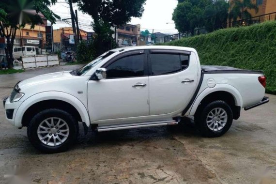 Mitsubishi Strada 2011 for sale