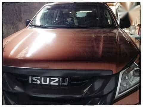 Isuzu MuX 2015 for sale