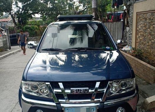 Isuzu sportivo 2012 manual