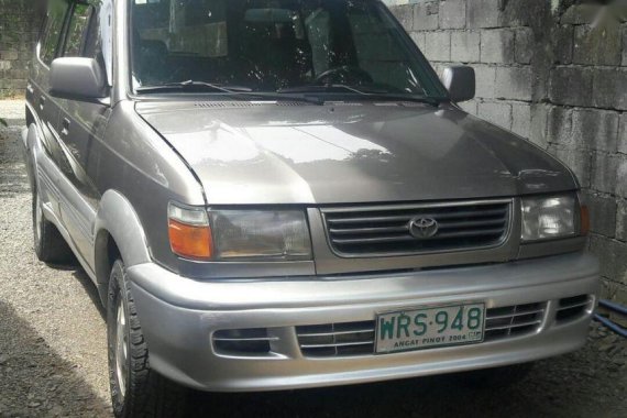 2000 Toyota Revo SR diesel for sale