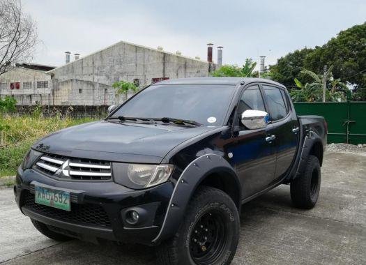 Mitsubishi Strada 2013 for sale