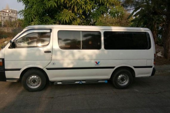 Toyota Hiace 2000 for sale