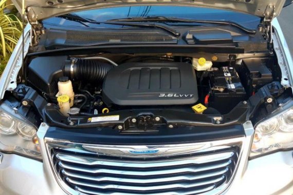 2012 Chrysler Town and Country For Sale