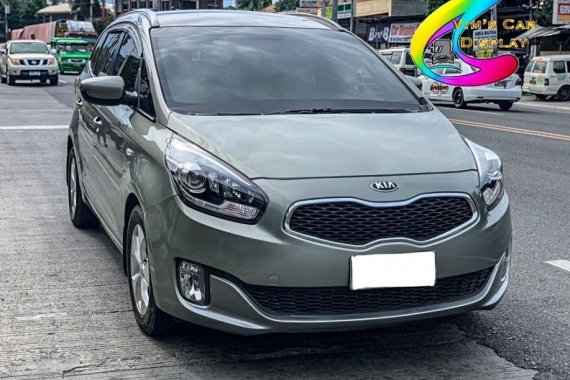 Well kept Kia Carens for sale 