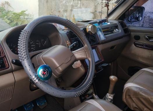 2004 Mitsubishi Adventure for sale 
