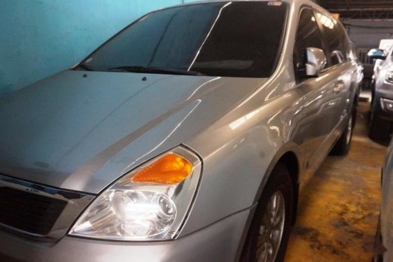 2011 Kia Carnival for sale 