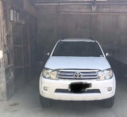 2010 Toyota Fortuner 2.5G for sale 