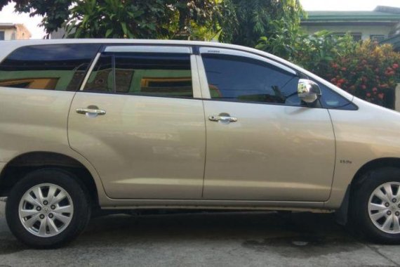 Toyota Innova E 2012 for sale