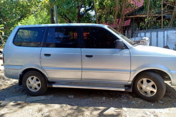 Toyota Revo 2000 Model for sale 