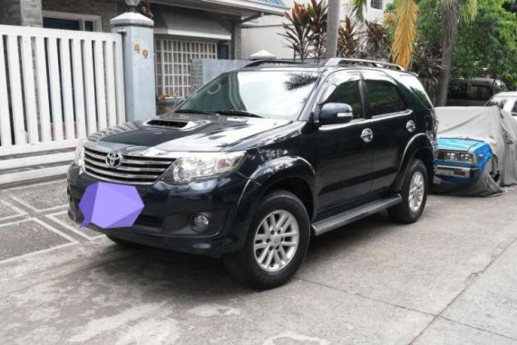 2014 Toyota Fortuner V AT for sale 