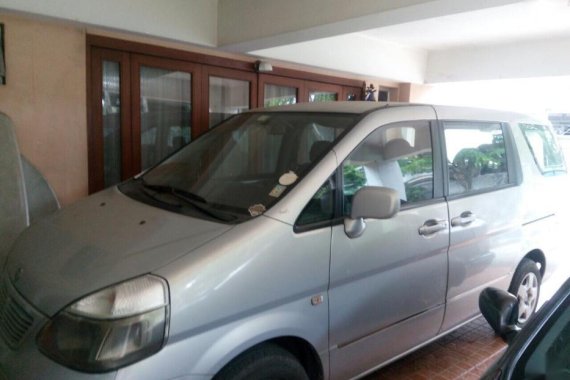 2003 Nissan Serena for sale 