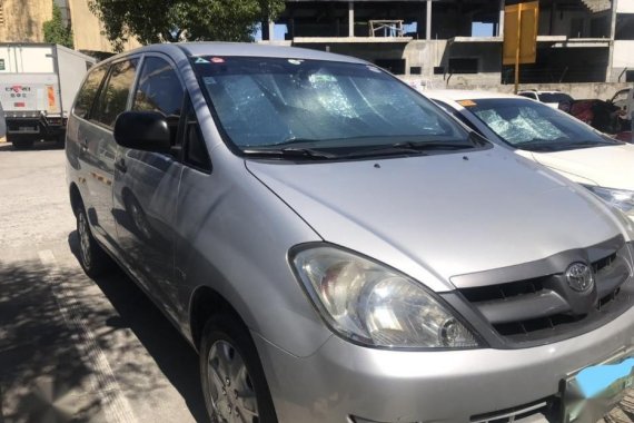 2009 Toyota Innova E for sale 