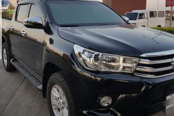 TOYOTA HILUX 2017 FOR SALE