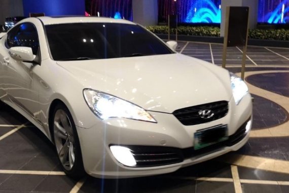 2011 Hyundai Genesis for sale 