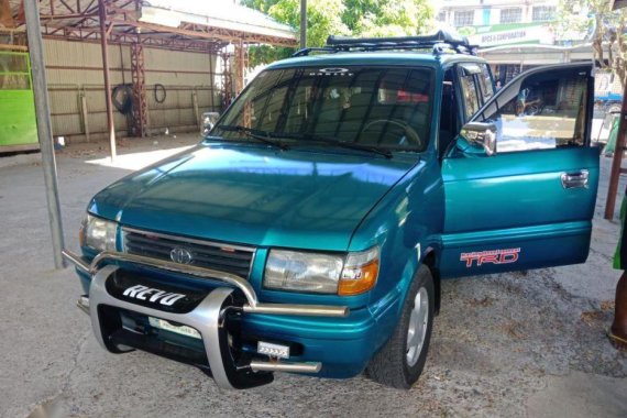 Toyota Revo 2000 for sale