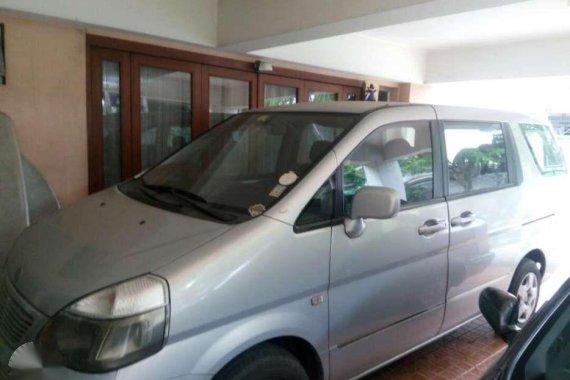 2002 Nissan SERENA for sale 