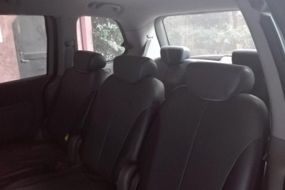 Kia Carnival 2013 MT for sale 