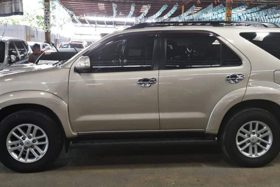 2013 TOYOTA Fortuner 2.5 for sale